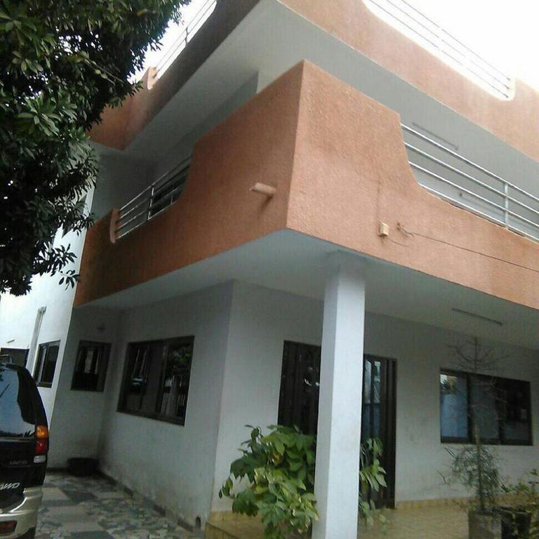 B&B Chez Rita Cotonou Exterior foto