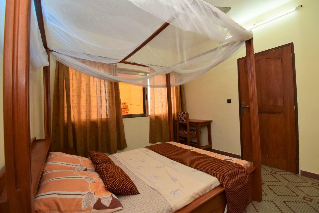 B&B Chez Rita Cotonou Exterior foto
